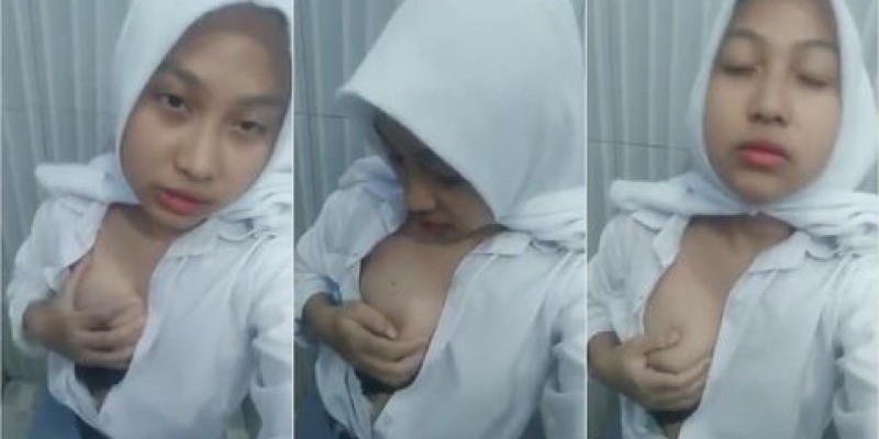 Video Bokep Abg Jilbab Binal Remes Nenen Di Wc Sekolah - Omahbokep